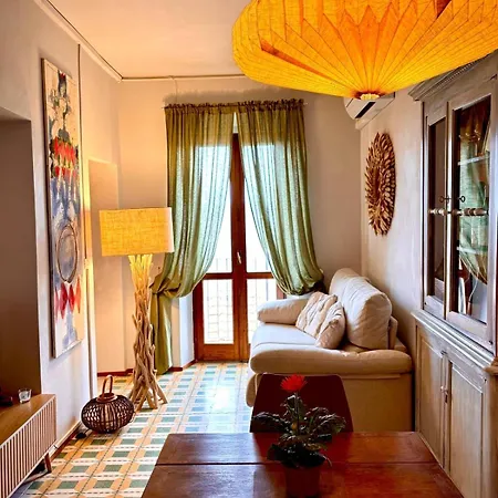 Apartment House *