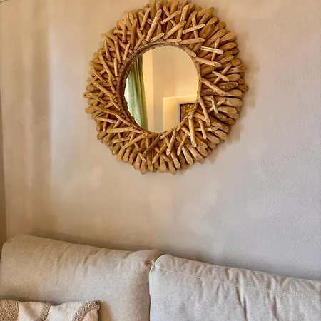 House Apartment *